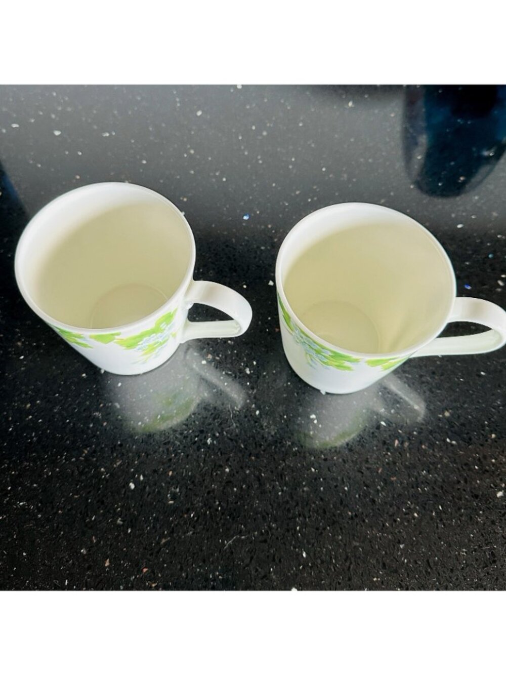 Tiffany & Co. Leaves Mugs SET OF 2 Floral Leaf Indonesia EUC - Picture 6 of 10